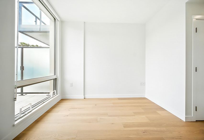 315 5212 Cambie Street