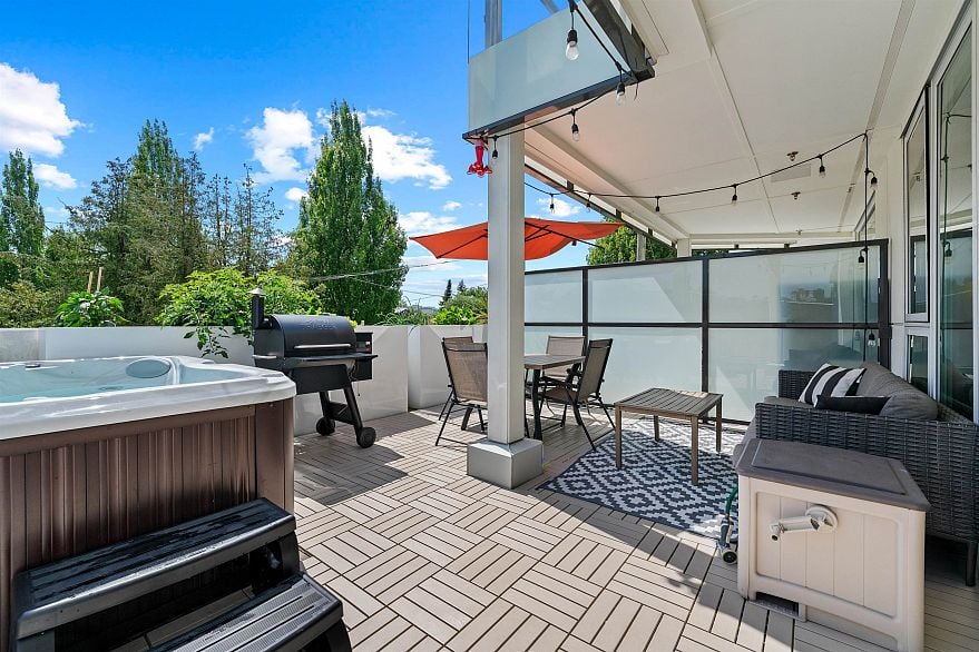 201 3420 St. Catherines Street