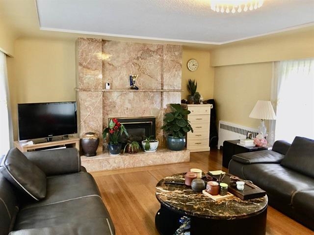 8295 Angus Drive
