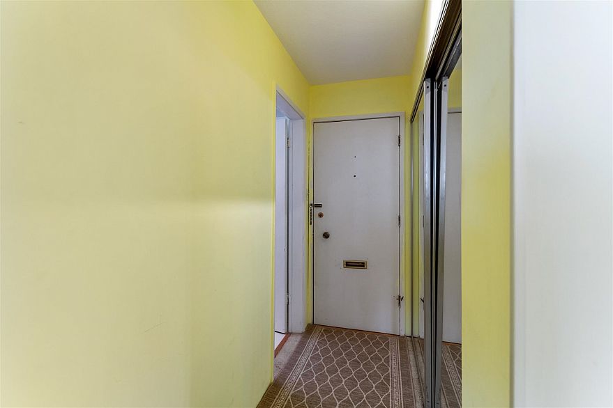 1202 1850 Comox Street