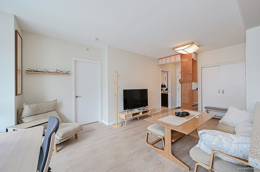 1403 821 Cambie Street