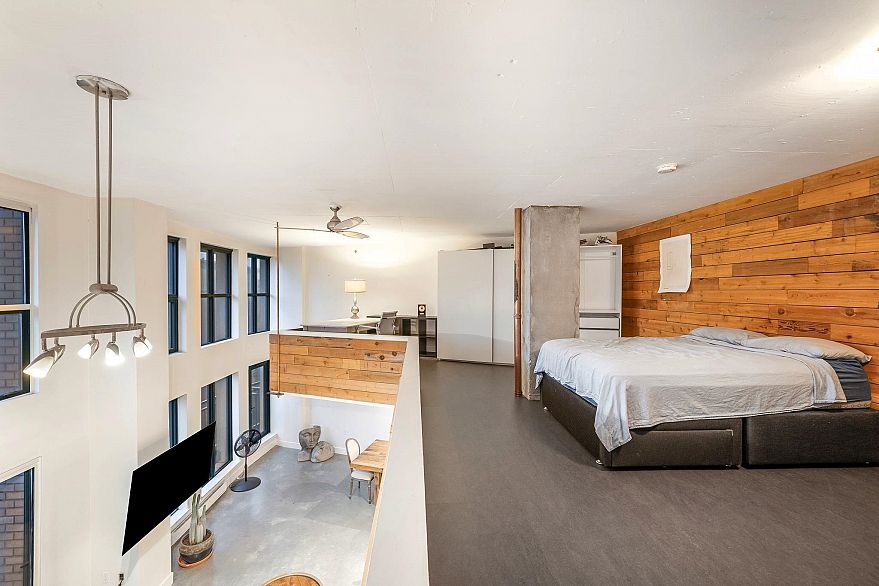 507 22 E Cordova Street