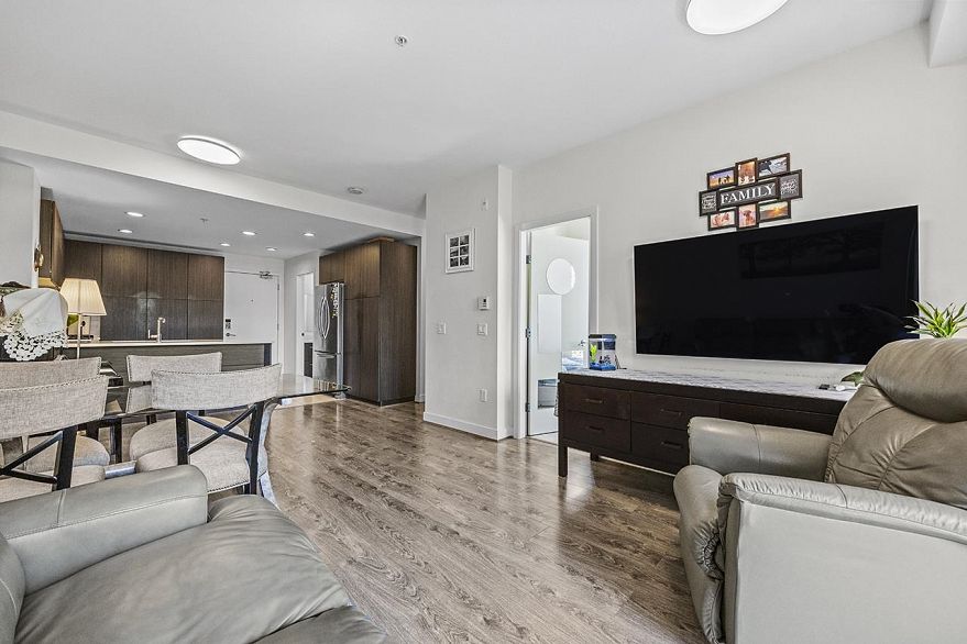 303 6033 Gray Avenue