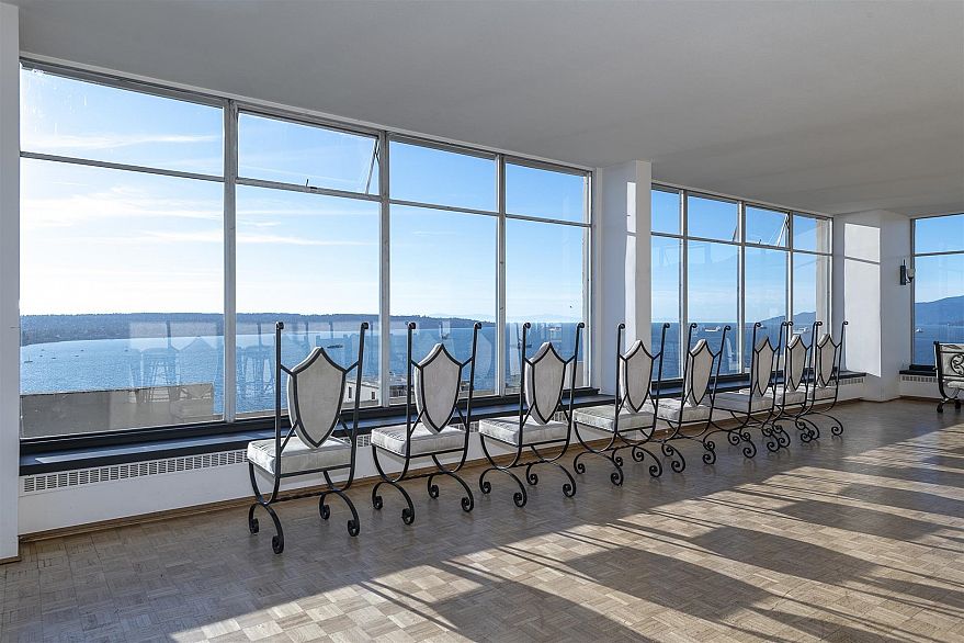 1202 1850 Comox Street