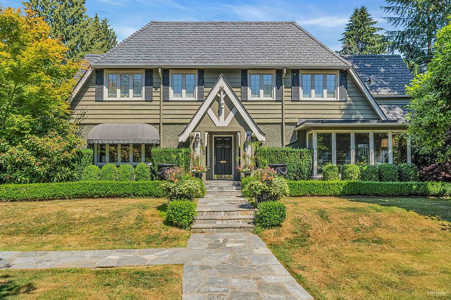 5550 Somerset Crescent