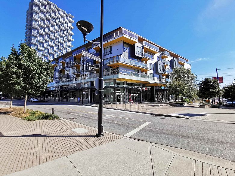 607 8580 River District Crossing