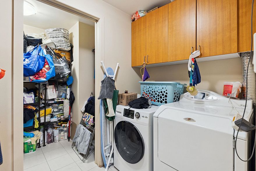 TH12 1233 W Cordova Street