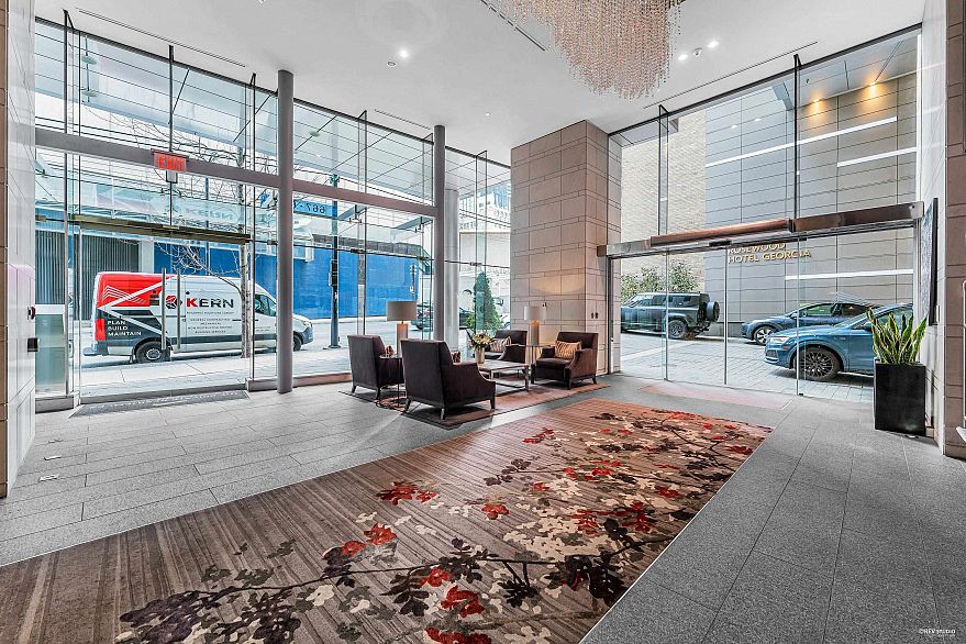 3002 667 Howe Street