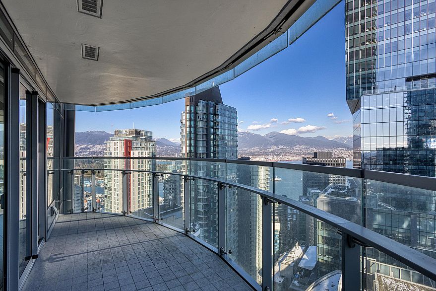 3507 1151 W Georgia Street