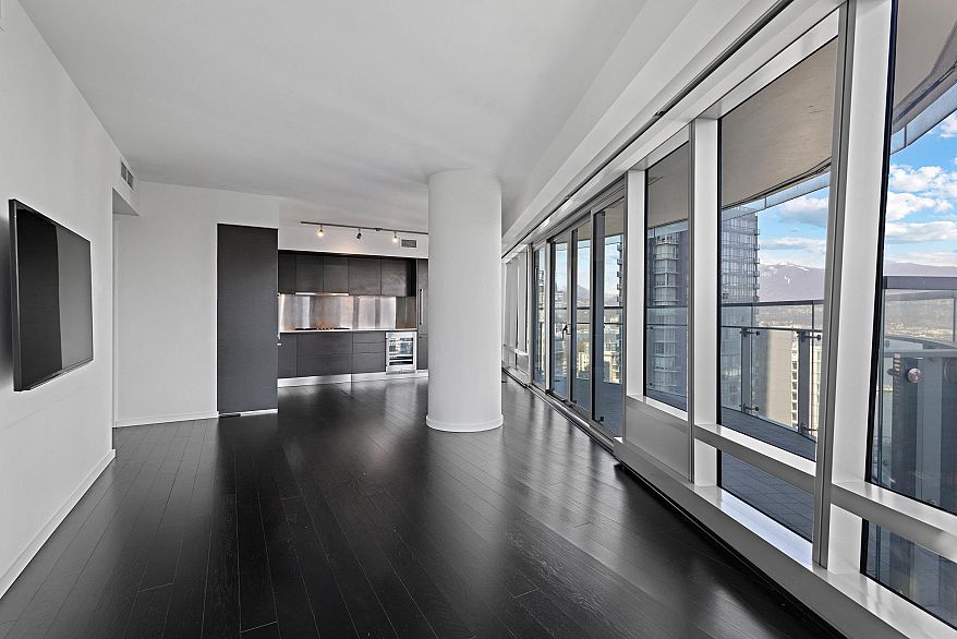 3507 1151 W Georgia Street