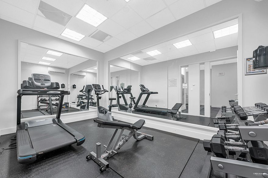 406 1249 Granville Street