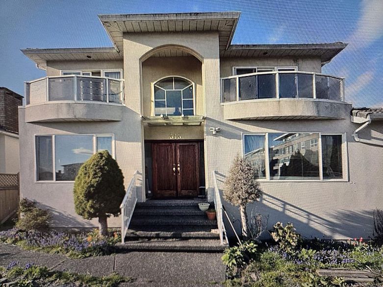 515 W 60th Avenue