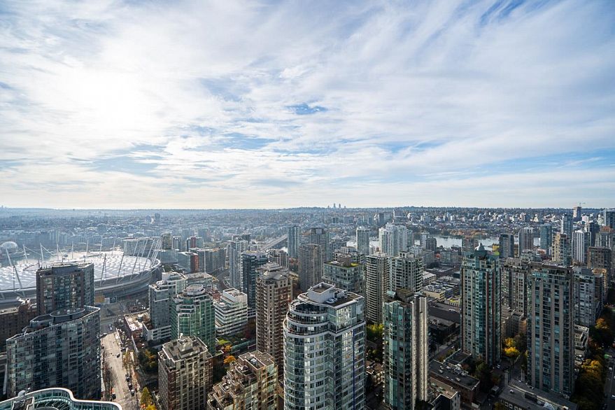 4906 777 Richards Street