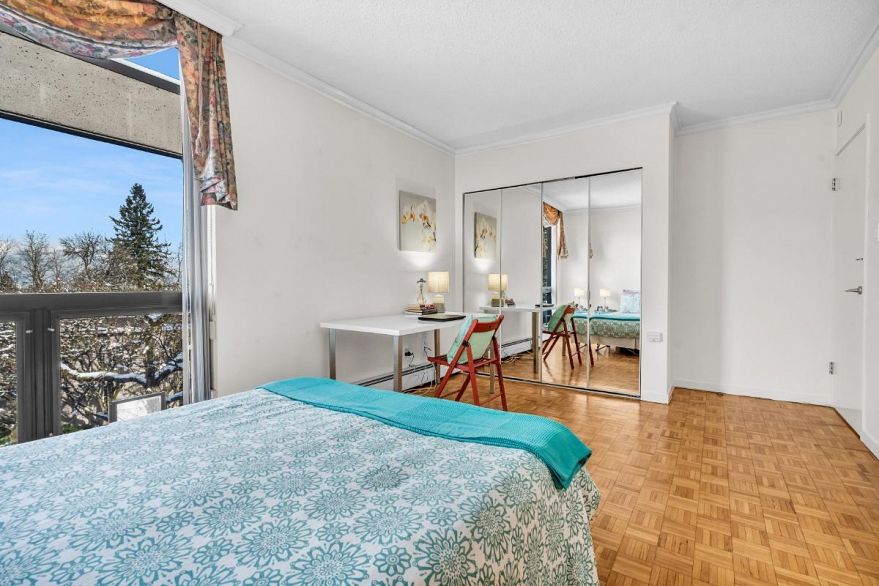 512 4900 Cartier Street