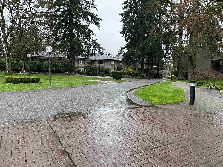 512 4900 Cartier Street