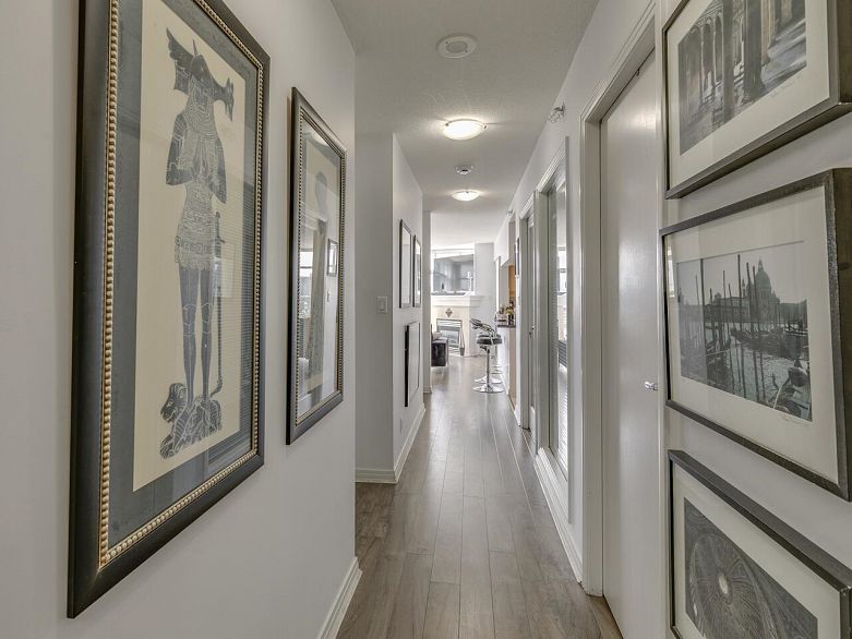 802 1199 Marinaside Crescent