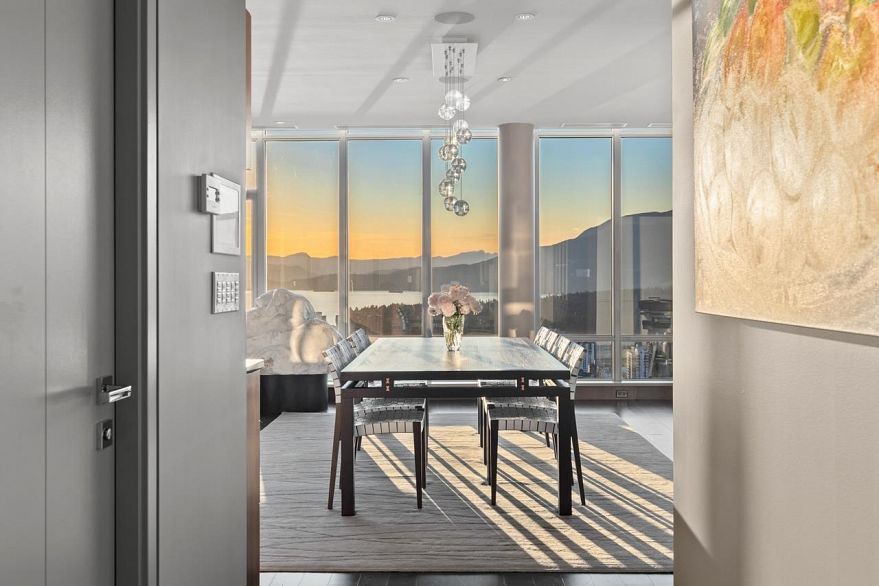 PH1 1028 Barclay Street