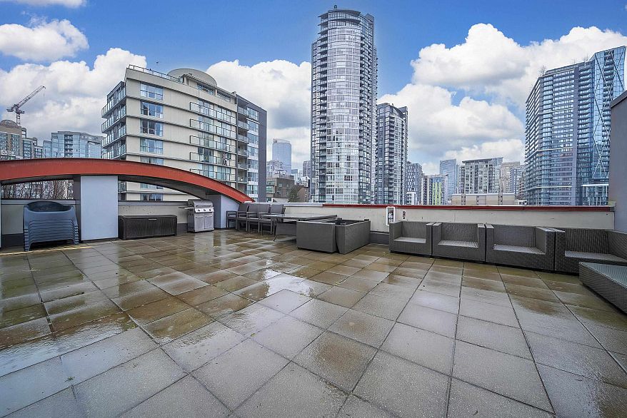 706 1238 Seymour Street