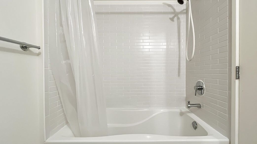 809 822 Seymour Street