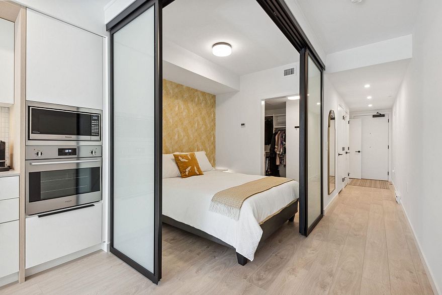 316 2520 Guelph Street