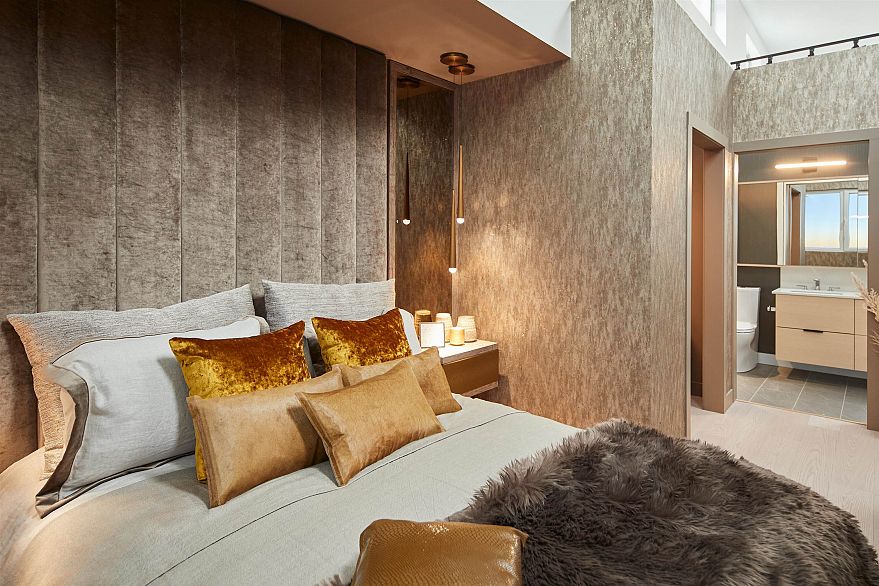 K303 8030 Oak Street