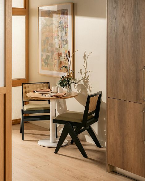 417 133 W 49th Avenue