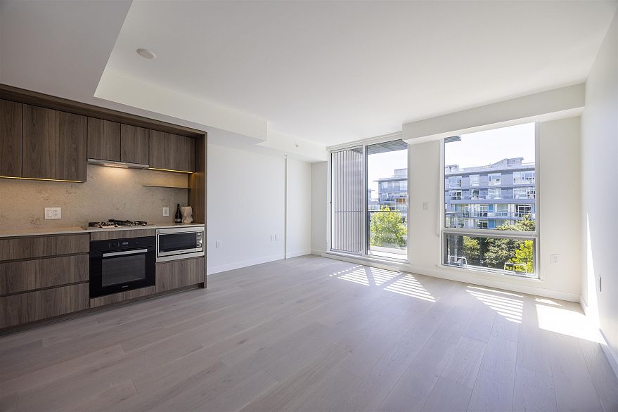 409 5212 Cambie Street