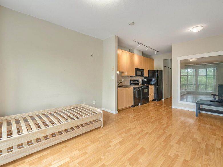 PH3 1503 W 65th Avenue