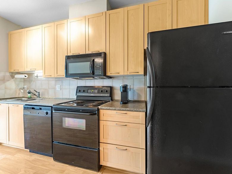 PH3 1503 W 65th Avenue