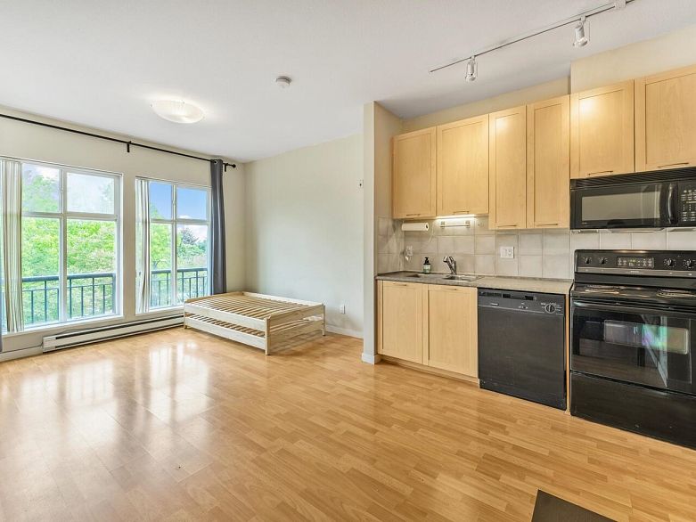 PH3 1503 W 65th Avenue