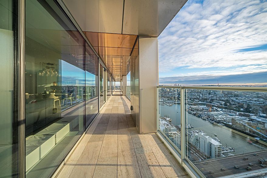 4701 1480 Howe Street