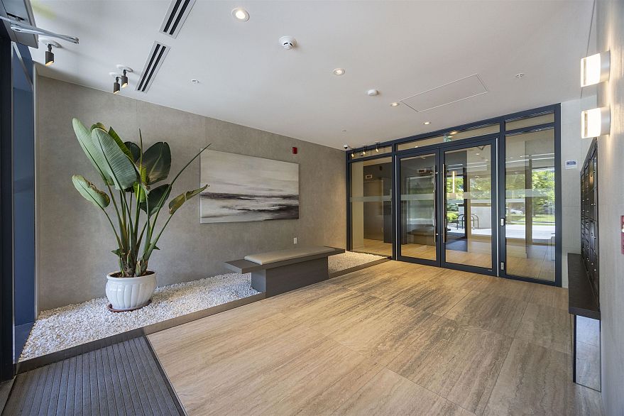 409 5212 Cambie Street