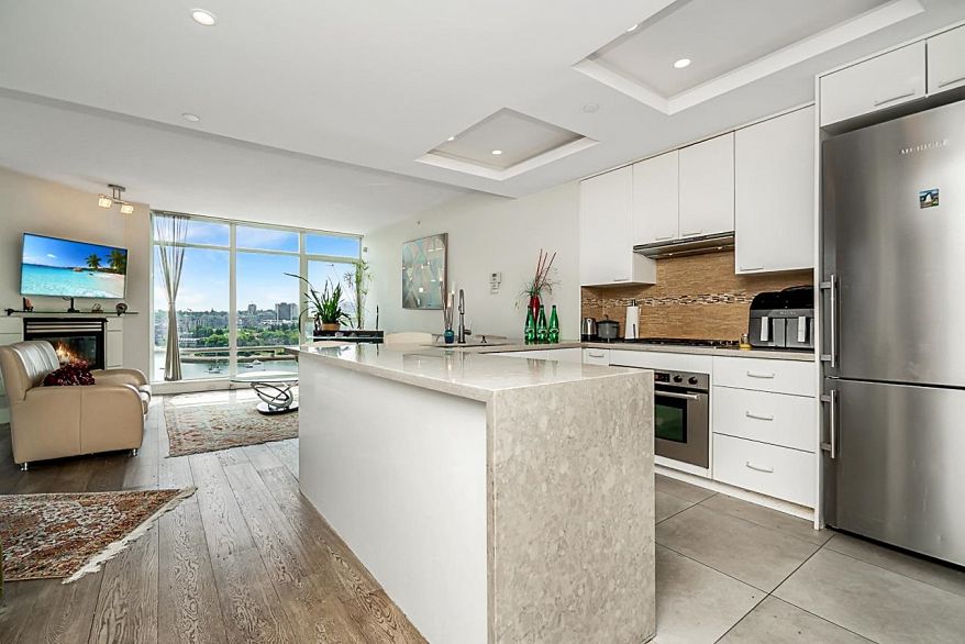 1502 1483 Homer Street