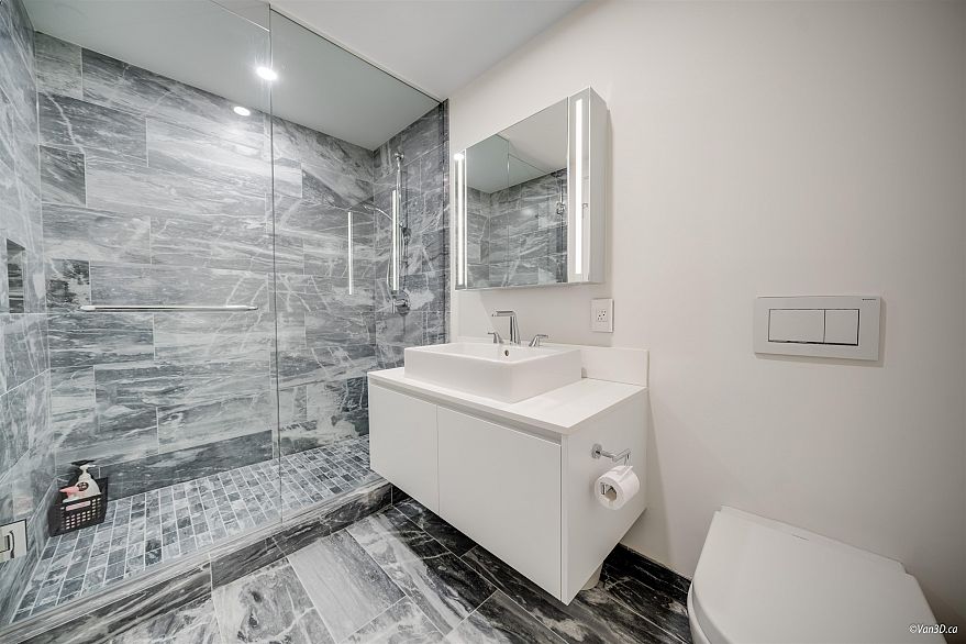 4701 1480 Howe Street