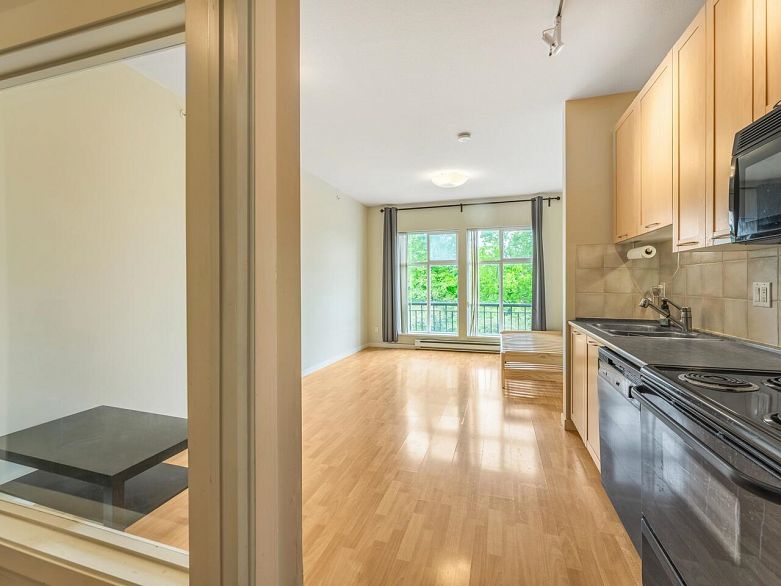 PH3 1503 W 65th Avenue