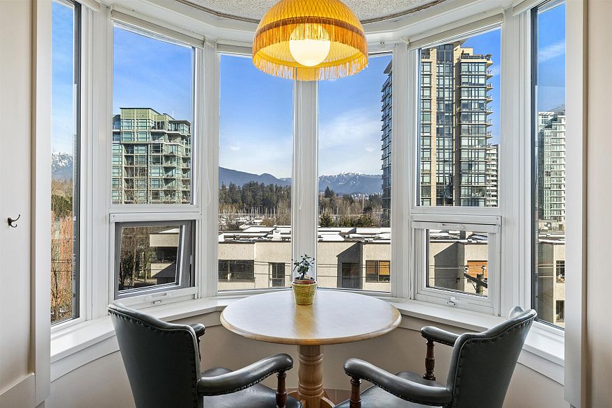 502 1845 Robson Street