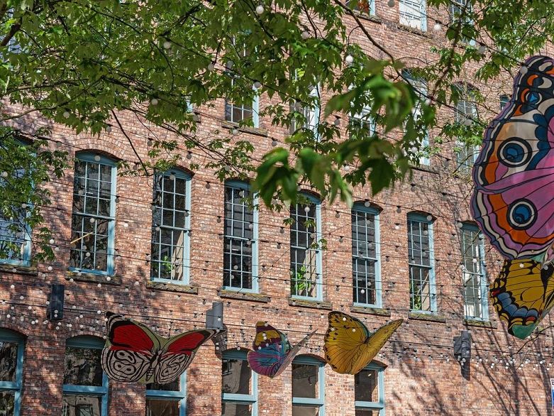 2705 193 Aquarius Mews