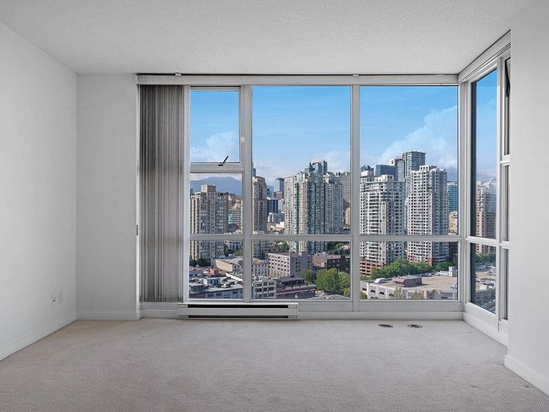 2705 193 Aquarius Mews