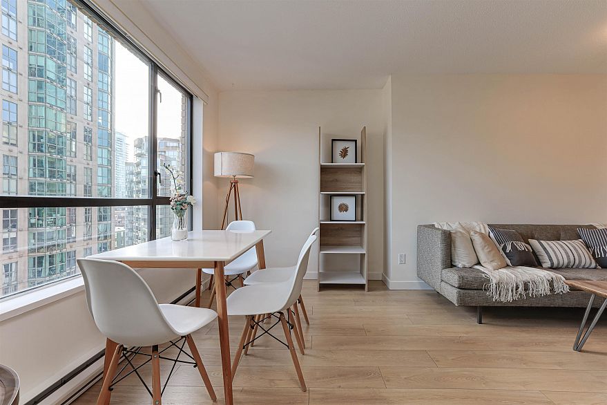 1105 1189 Howe Street