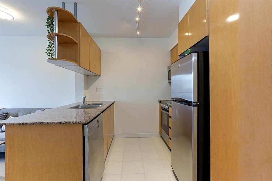 1105 1189 Howe Street