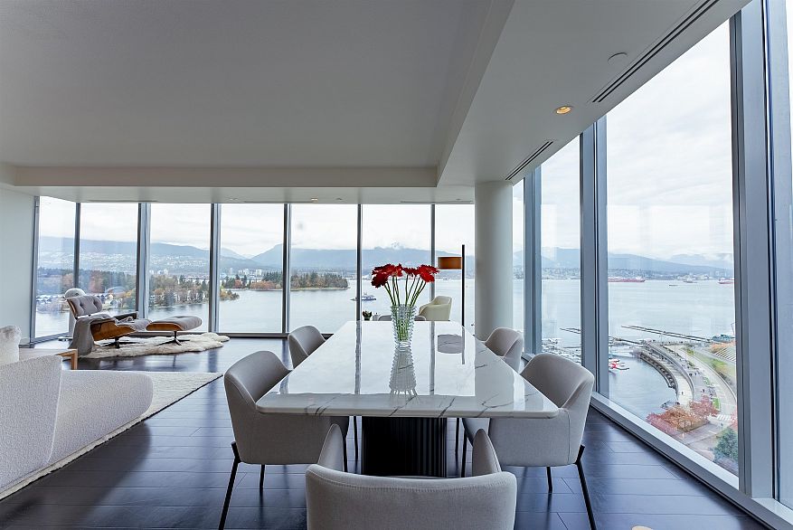 1402 1169 W Cordova Street