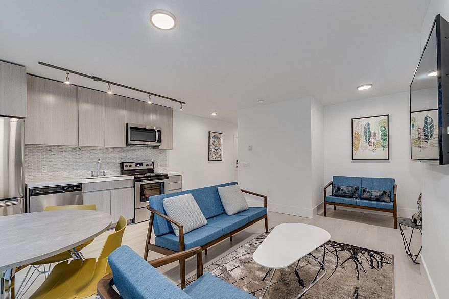 107 1425 HARO STREET, Vancouver BC V6G 1G2