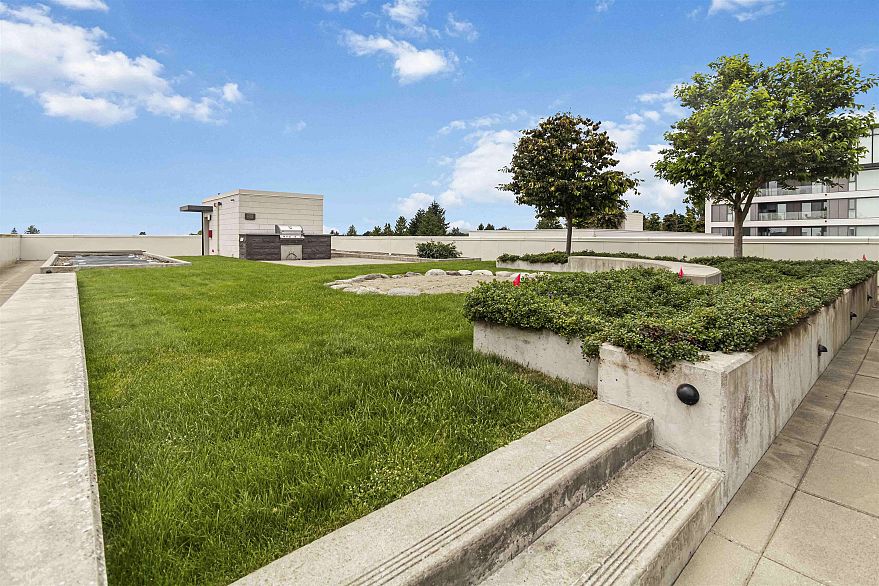 602 1571 W 57th Avenue