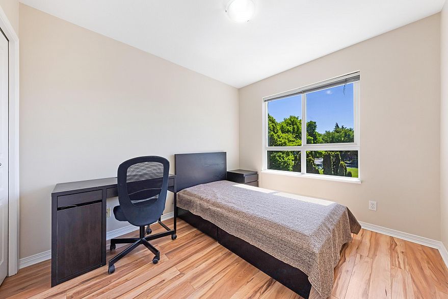 412 3333 W 4th Avenue