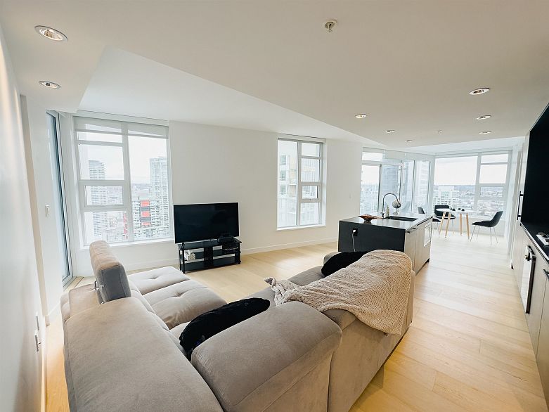 2911 1289 Hornby Street