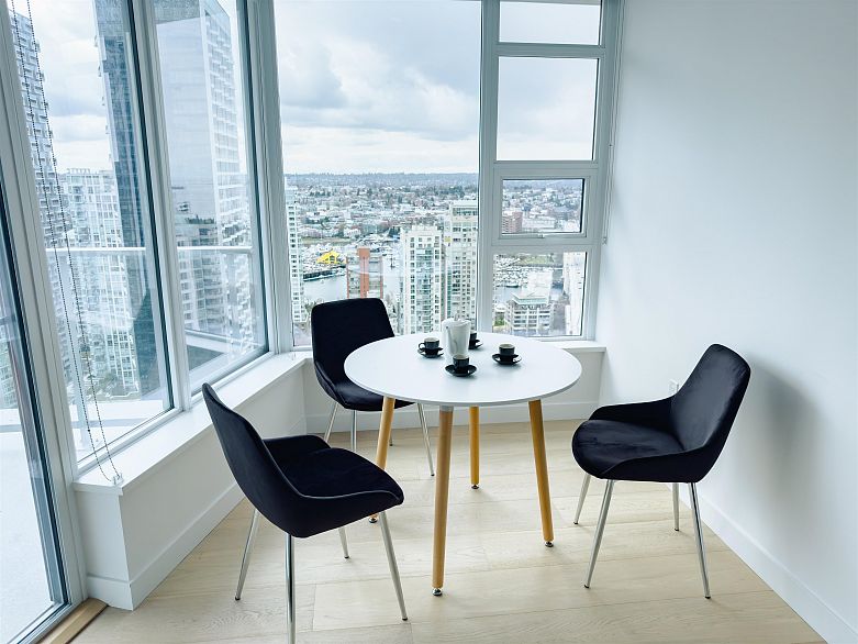 2911 1289 Hornby Street