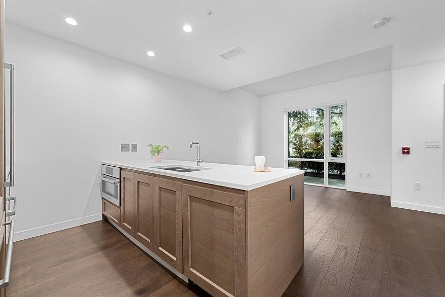 M106 5681 Birney Avenue