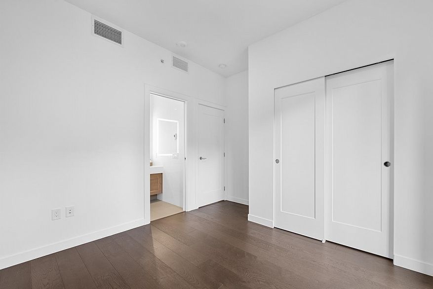 M106 5681 Birney Avenue