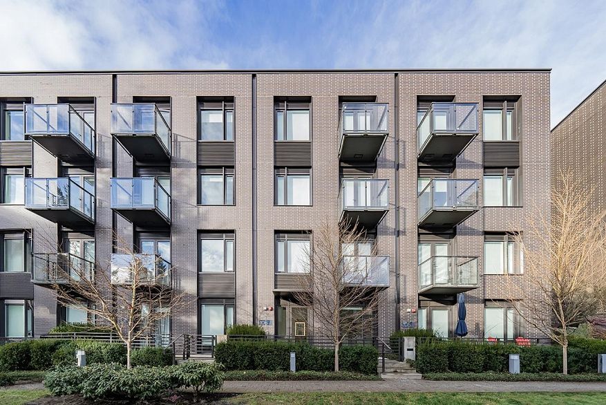 M106 5681 Birney Avenue