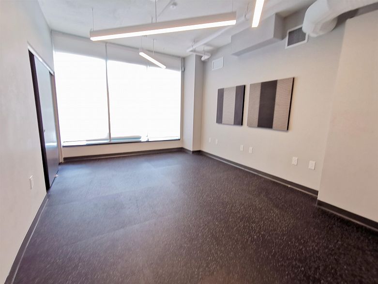 1001 3438 Sawmill Crescent